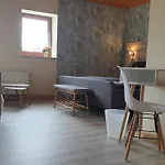 Gaestehaus Back *