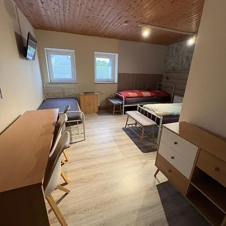 بيت ضيافة Gaestehaus Back Reinsfeld