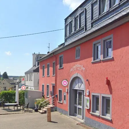 Gaestehaus Back بيت ضيافة Reinsfeld